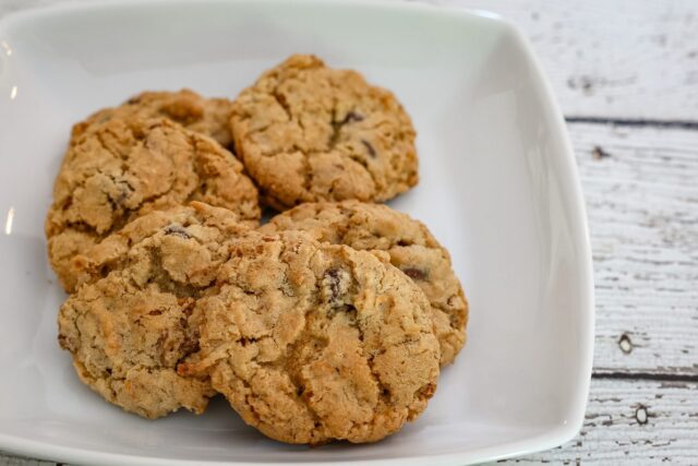 Ranger cookies in a dish.