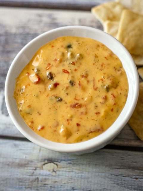 rotel dip with crackers