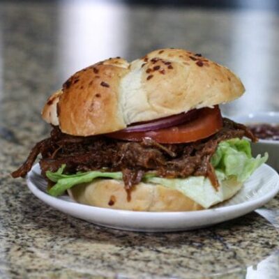slow cooker beef and beer sandwich