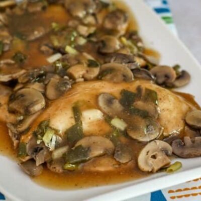 slow cooker chicken marsala on a serving tray