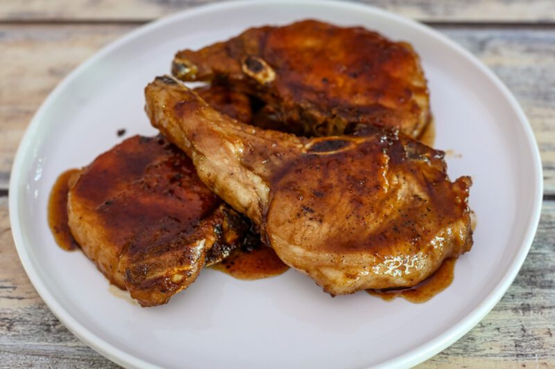 soy garlic pork chops