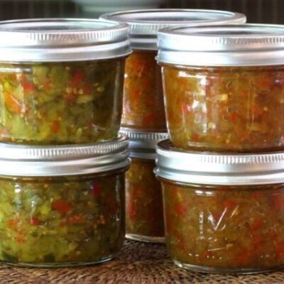 two kinds of tomato relish, including green tomato relish