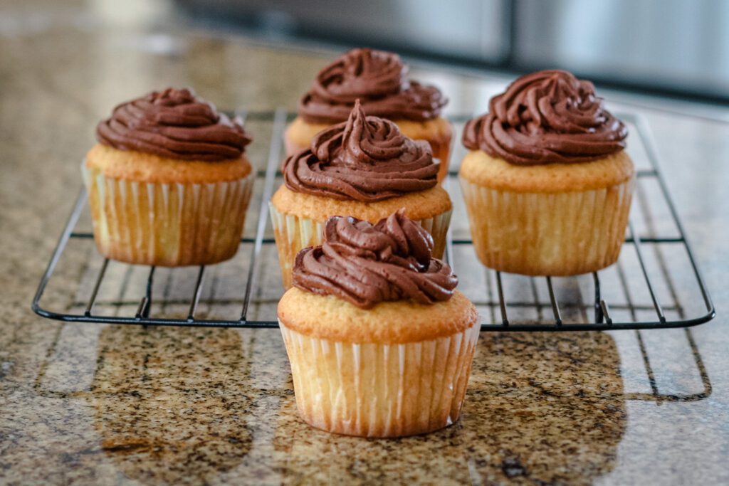 moist vanilla cupcakes