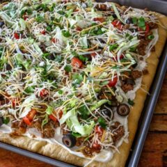 veggie pizza with taco mixture